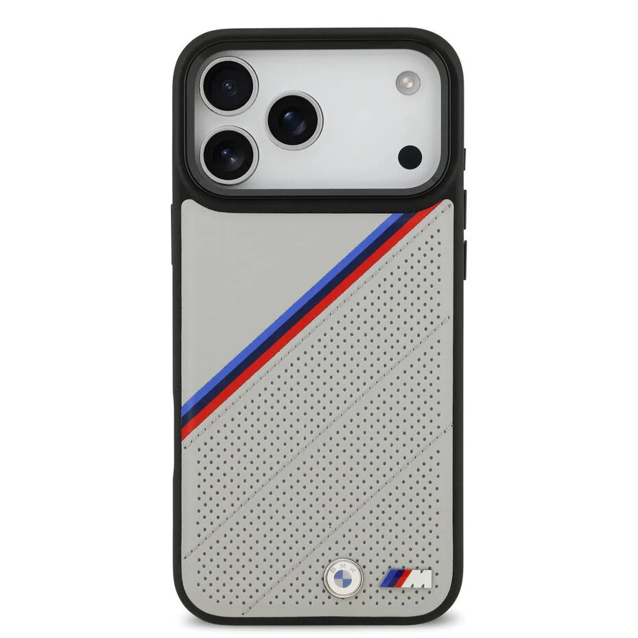 BMW iPhone 17 Pro Max Backcover Hoesje – MagSafe PU Leather Case met Tricolor Slanted Stripes & Metalen BMW Logo’s – Premium Luxe Bescherming Grijs