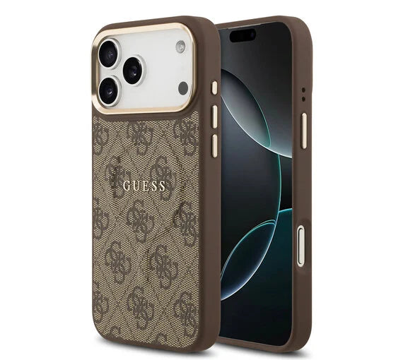 Guess iPhone 17 Pro Max Backcover Hoesje Bruin – MagSafe Compatibel PU Leather Case met 4G Classic Logo – Luxe Bescherming & Perfecte Pasvorm
